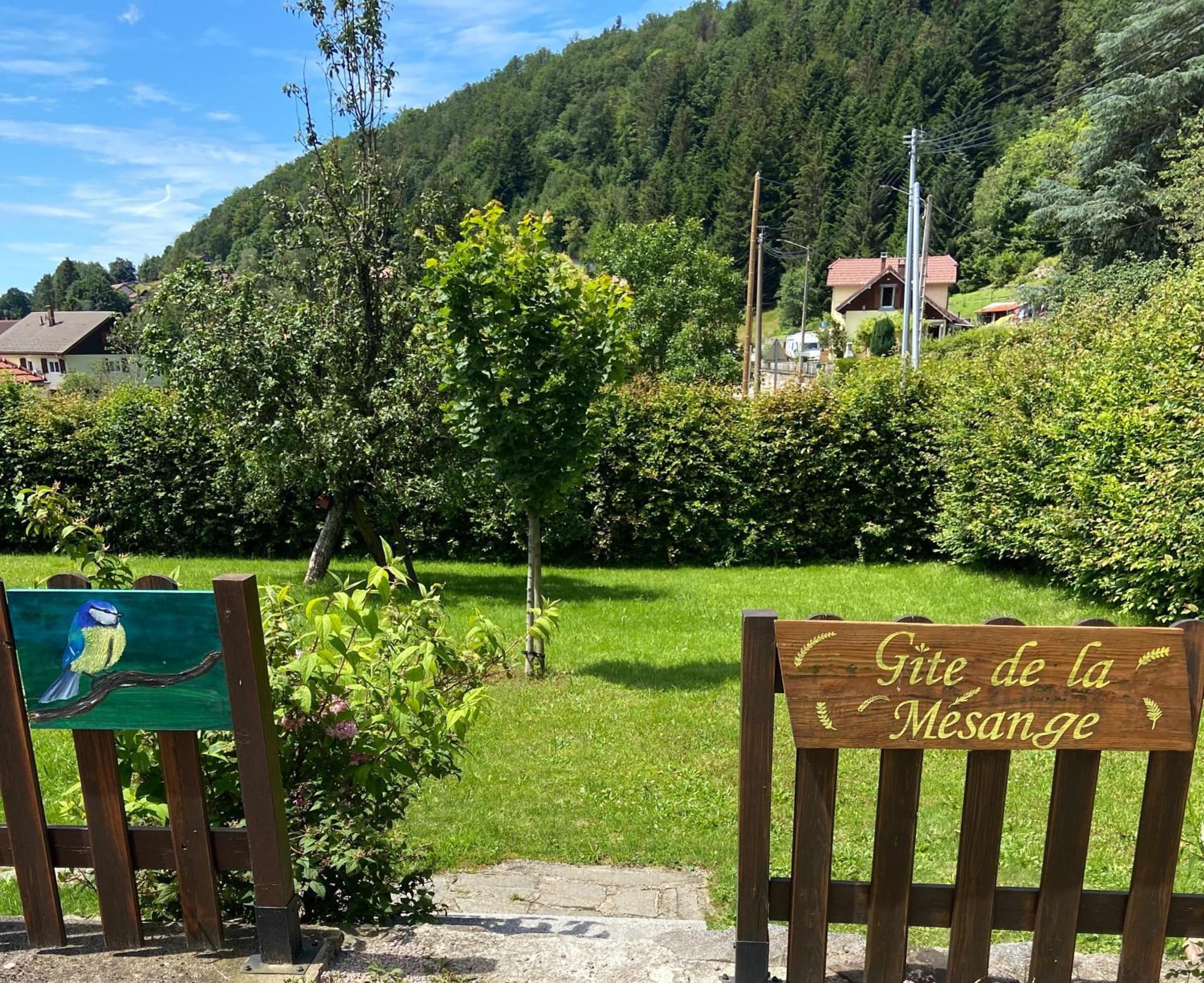 Gite De La Mesange Rochesson Exteriör bild